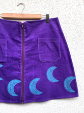 Cargar imagen en el visor de la galería, Mini falda cotele, talla 3