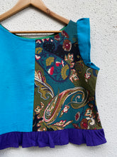 Cargar imagen en el visor de la galería, Blusa retazos