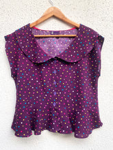 Cargar imagen en el visor de la galería, Blusa vuelos, talla 1