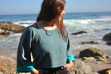 Cargar imagen en el visor de la galería, Blusa ancha corta, talla 1