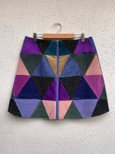Cargar imagen en el visor de la galería, Mini falda patchwork, talla 1