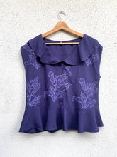 Cargar imagen en el visor de la galería, Blusa vuelos, talla 1