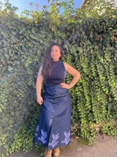 Cargar imagen en el visor de la galería, Falda larga mezclilla, talla 1 y 2