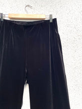 Cargar imagen en el visor de la galería, Pantalón ancho/pretina elastica (terciopelo)