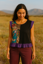 Cargar imagen en el visor de la galería, Blusa retazos