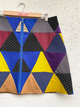 Cargar imagen en el visor de la galería, Mini falda patchwork, talla 3
