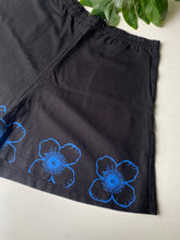 Cargar imagen en el visor de la galería, Pantalón corto lino, talla 38/40
