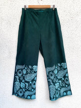 Cargar imagen en el visor de la galería, Pantalón ancho/pretina elastica
