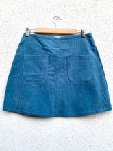 Cargar imagen en el visor de la galería, Mini falda cotelé, talla 1
