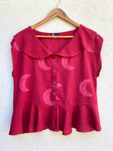 Cargar imagen en el visor de la galería, Blusa vuelos, talla 1 y 2
