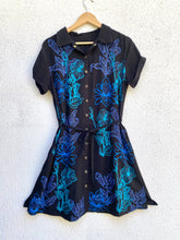 Cargar imagen en el visor de la galería, Vestido camisero, talla 1 y 2
