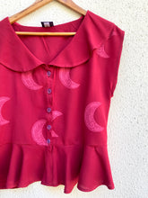 Cargar imagen en el visor de la galería, Blusa vuelos, talla 1 y 2
