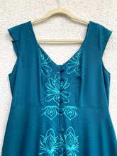Cargar imagen en el visor de la galería, Vestido largo lino, talla 2
