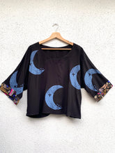 Cargar imagen en el visor de la galería, Blusa ancha larga, talla 1 y 2
