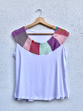 Cargar imagen en el visor de la galería, Polera patchwork, talla 2
