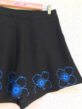 Cargar imagen en el visor de la galería, Pantalón corto lino, talla 38/40
