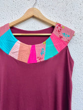 Cargar imagen en el visor de la galería, Polera patchwork, talla 2
