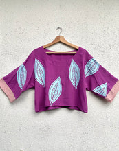 Cargar imagen en el visor de la galería, Blusa ancha corta, talla 1
