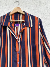 Cargar imagen en el visor de la galería, Blusa manga larga, talla 1 y 2
