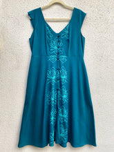 Cargar imagen en el visor de la galería, Vestido largo lino, talla 2
