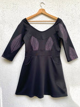 Cargar imagen en el visor de la galería, Vestido esencial, talla 1
