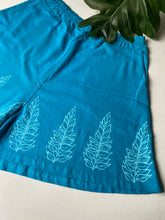Cargar imagen en el visor de la galería, Pantalón corto lino, talla 38/40

