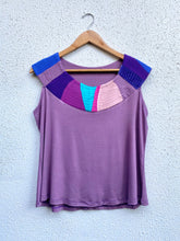 Cargar imagen en el visor de la galería, Polera patchwork, talla 2
