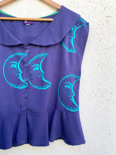 Cargar imagen en el visor de la galería, Blusa vuelos, talla 1 y 2
